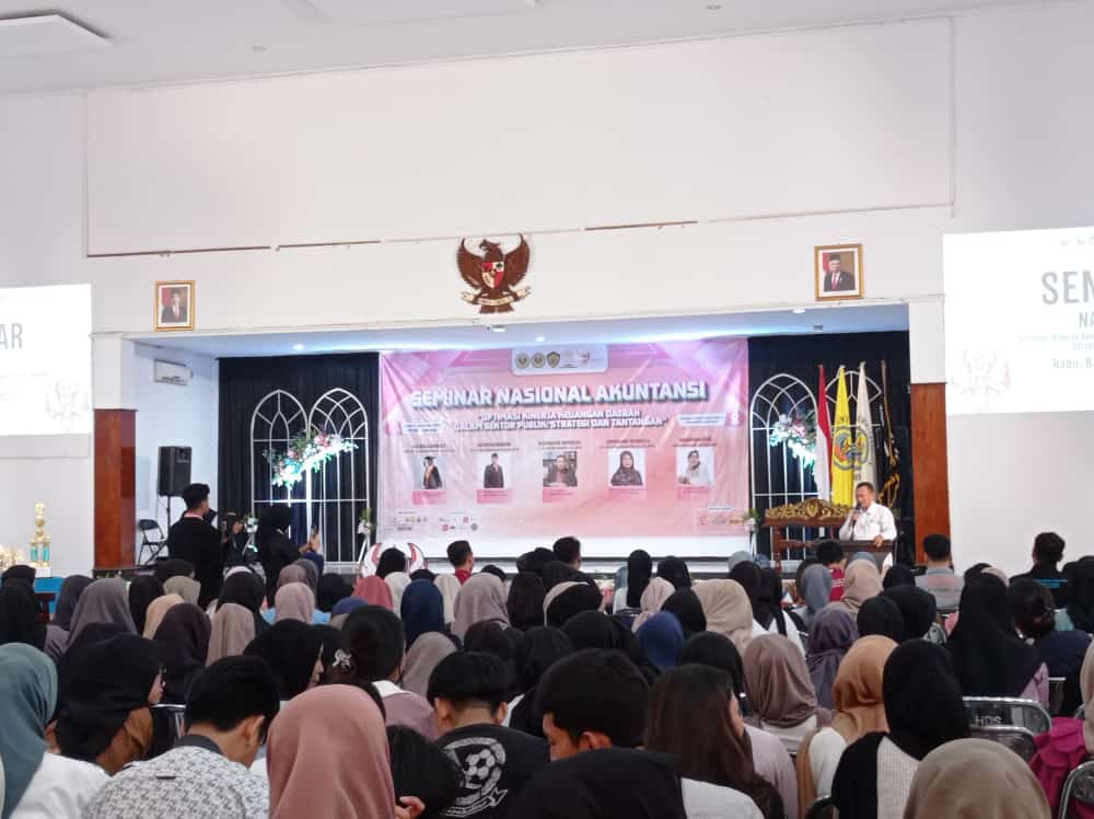 Read more about the article HIMPUNAN MAHASISWA AKUNTANSI FEB GELAR KEGIATAN ACTIVATION 2023