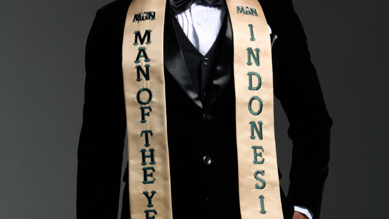 Adiya Dewa, Mahasiswa UNIKU, Raih 3 Penghargaan Man of the Year 2024 di Thailand