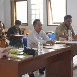 FEB Universitas Kuningan Gelar Seminar Usulan Penelitian Gelombang II, Diikuti 165 Mahasiswa