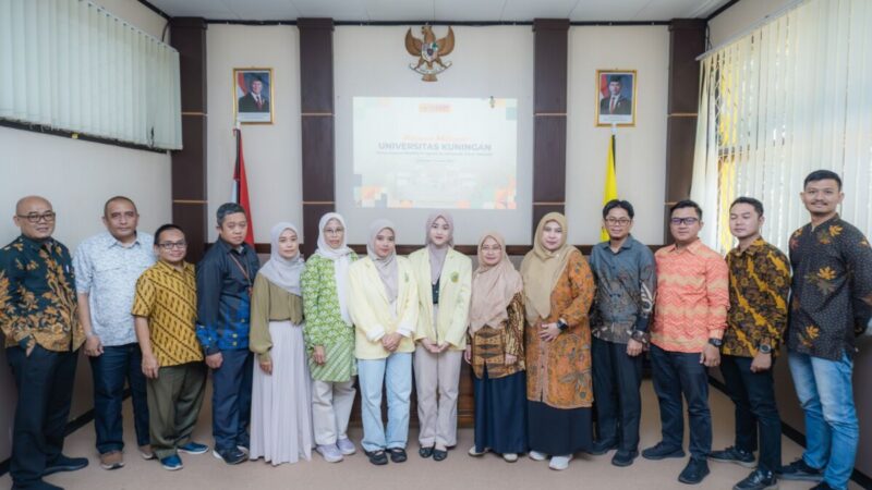 Dua Mahasiswa FEB Uniku Ikuti Mobility Program ke Universiti Utara Malaysia