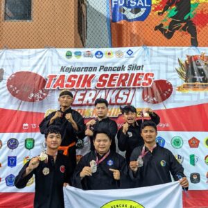 Mahasiswa FEB Uniku Raih Prestasi di Ajang Pencak Silat Tasik Series Beraksi Championship